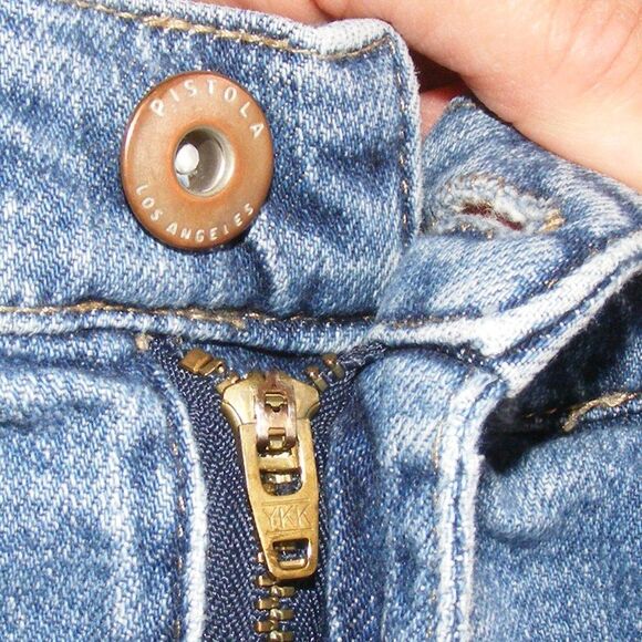 PISTOLA Denim Shorts, 29, Cut offs, Zipper fly, Fringe/Raw hem, Pockets, Blue - Picture 9 of 12